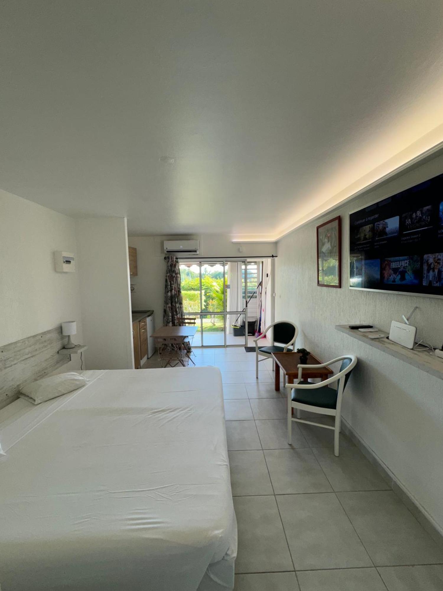 Appartement A La Marina Residence Hotel Village Soleil Le Gosier Le Gosier  Buitenkant foto